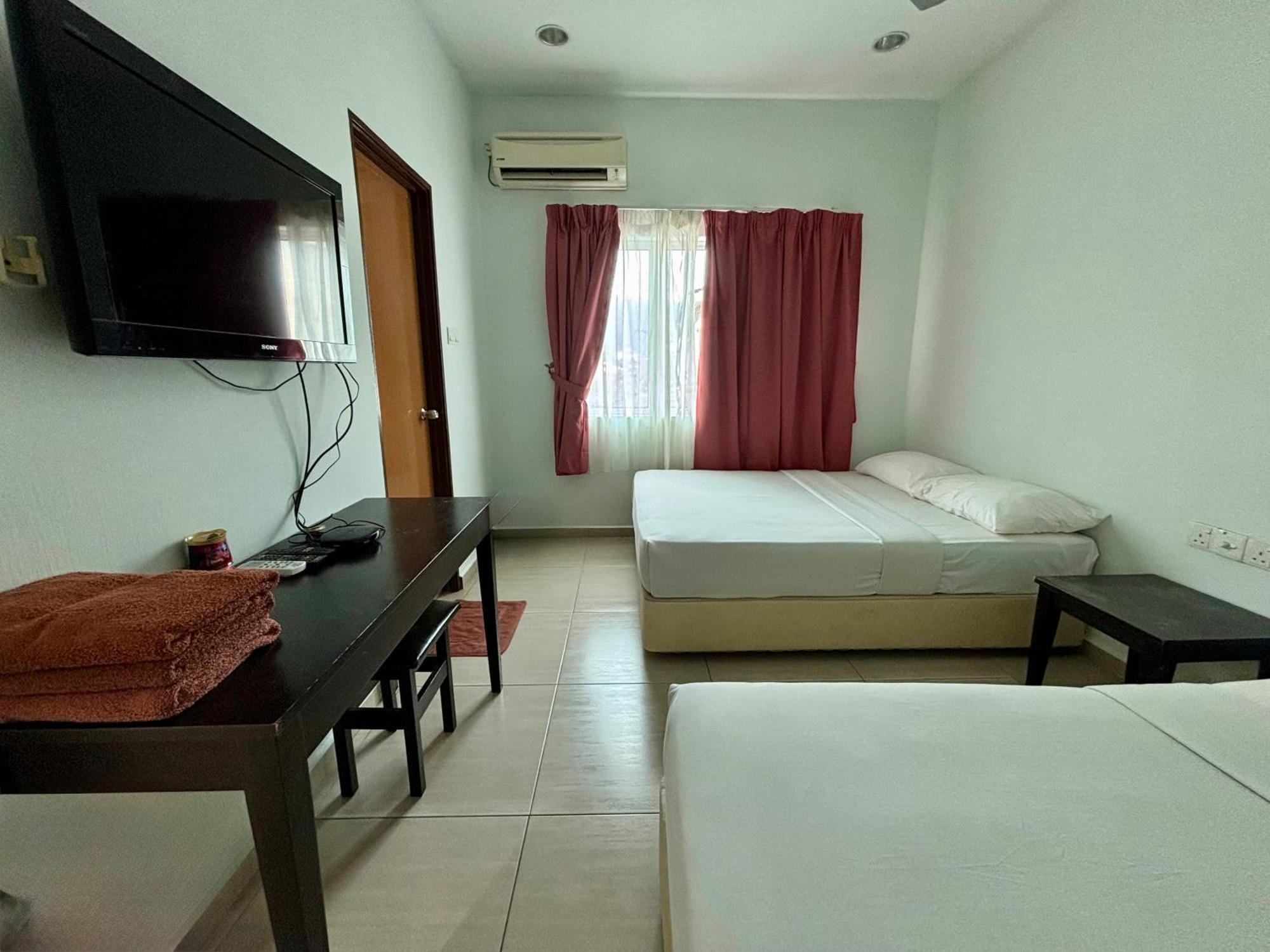 Meng Meng Guesthouse Kuantan Exterior photo