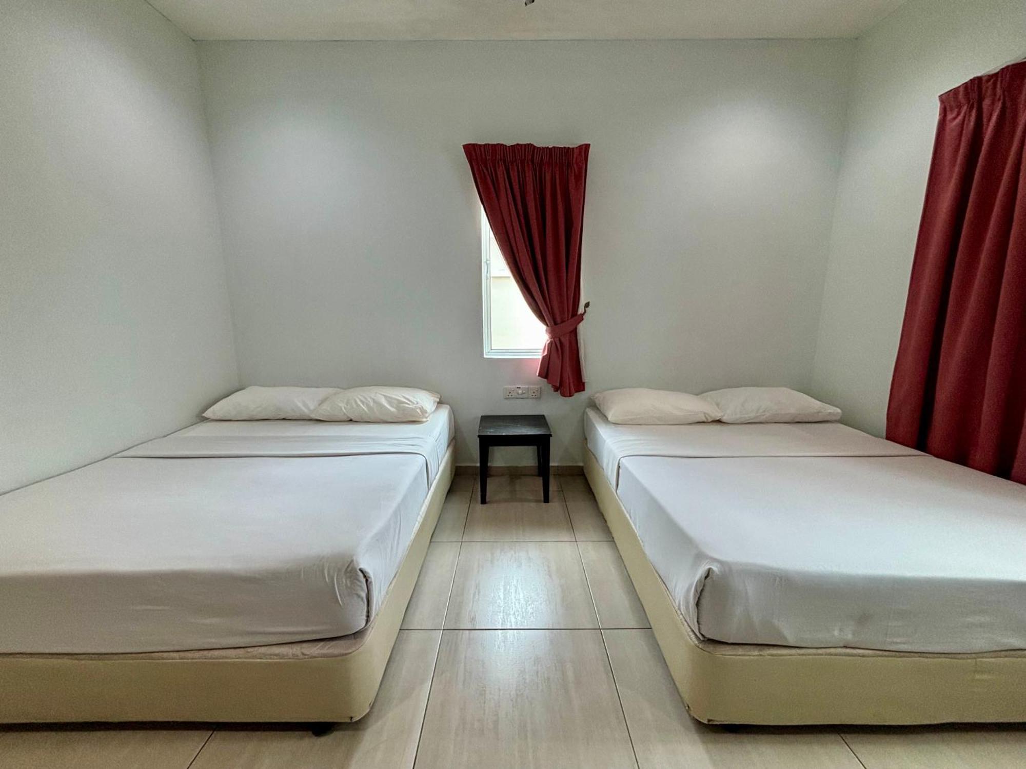 Meng Meng Guesthouse Kuantan Exterior photo