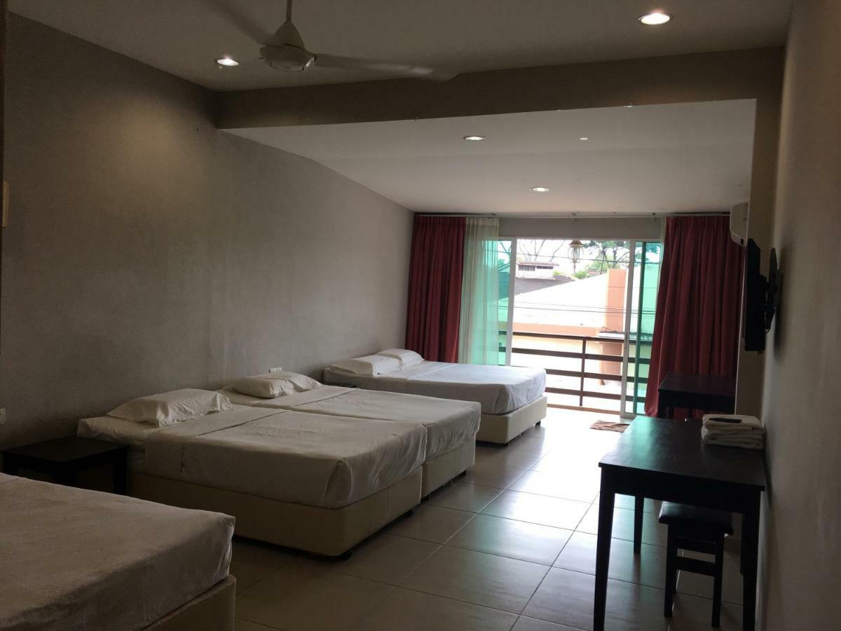 Meng Meng Guesthouse Kuantan Exterior photo